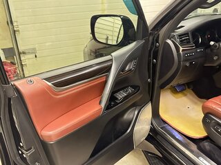2017 Lexus LX 570 III Рестайлинг 2, чёрный, 9000000 рублей, вид 5