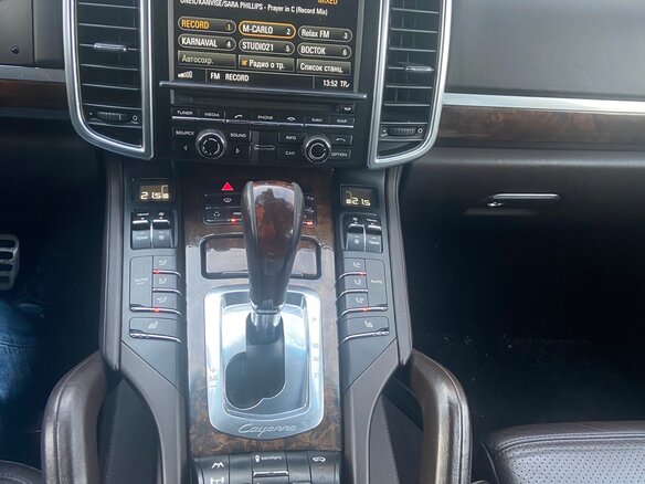 2012 Porsche Cayenne Diesel II (958), коричневый - вид 9