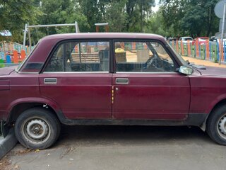 2001 Lada (ВАЗ) 2107, пурпурный, 230000 рублей, вид 2
