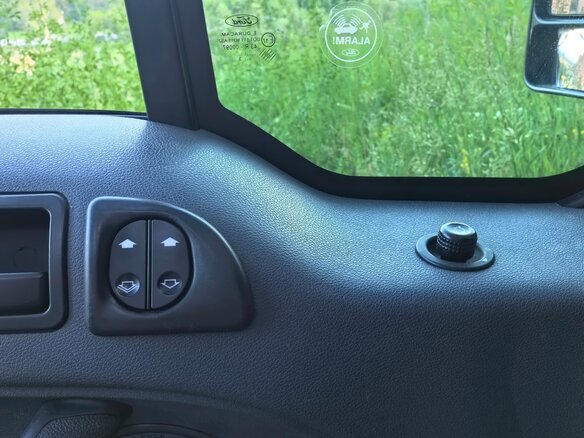 2013 Ford Transit Connect, жёлтый, 920000 рублей - вид 18