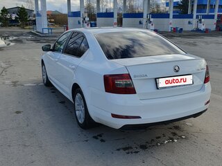 2016 Skoda Octavia III (A7), белый, 1250000 рублей, вид 4