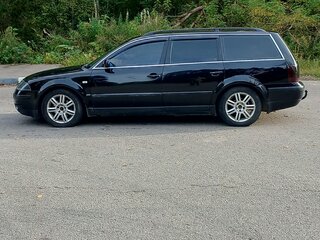 2002 Volkswagen Passat B5 Рестайлинг, чёрный, 485000 рублей, вид 2