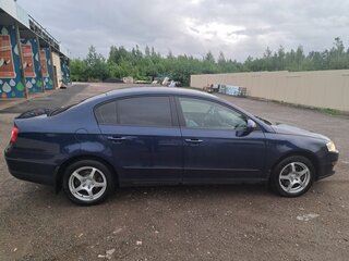 2010 Volkswagen Passat B6, синий, 500000 рублей, вид 2