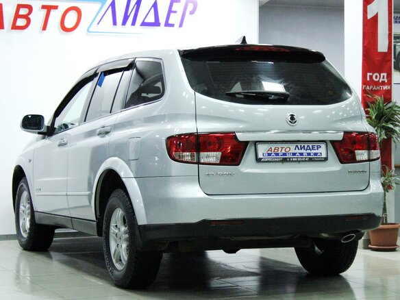 2010 SsangYong Kyron I Рестайлинг, серебристый - вид 3