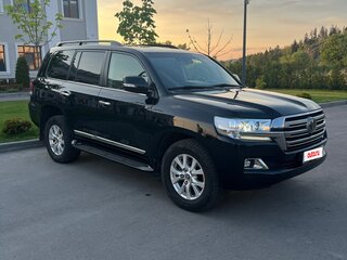 2016 Toyota Land Cruiser 200 Series Рестайлинг 2, чёрный, 6975000 рублей, вид 5