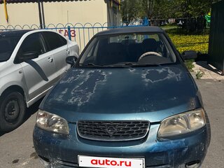 2001 Nissan Sentra V (B15), зелёный, 200000 рублей, вид 1