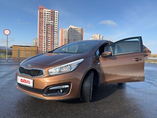 2016 Kia Ceed II Рестайлинг, коричневый, 1100000 рублей, вид 4