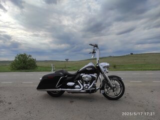 2014 Harley-Davidson Road King, чёрный, 1490000 рублей, вид 3