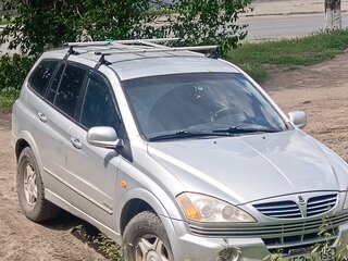 2007 SsangYong Kyron I Рестайлинг, серебристый, 550000 рублей, вид 3