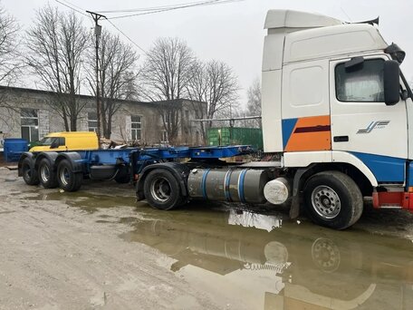 1995 Volvo FH, белый, 1400000 рублей, вид 3