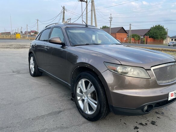 2005 Infiniti FX45 I (S50), коричневый, 900000 рублей - вид 3
