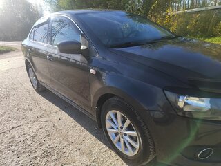 2015 Volkswagen Polo V, серый, 910000 рублей, вид 2
