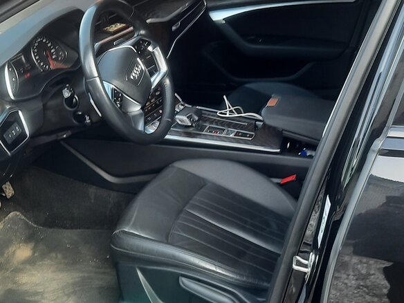 2019 Audi A6 40 TDI V (C8), чёрный, 3700000 рублей - вид 14