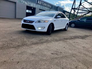 2010 Ford Mondeo IV, белый, 885000 рублей, вид 3