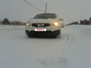 2013 Nissan Qashqai I Рестайлинг, белый, 1050000 рублей, вид 4