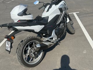 2018 Honda NC 750X, белый, 690000 рублей, вид 4