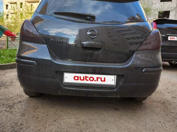 2011 Nissan Tiida I Рестайлинг, чёрный, 660000 рублей - вид 5
