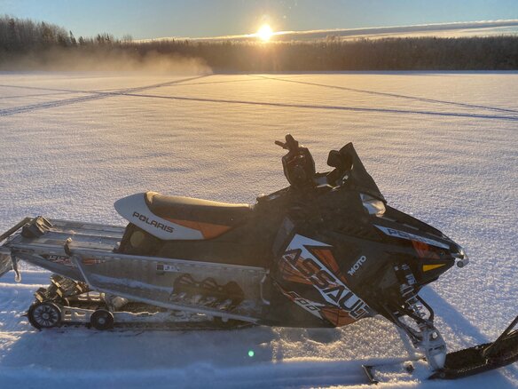 2012 Polaris 800 Switchback, оранжевый, 449000 рублей - вид 3