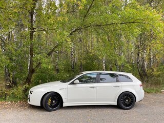 2011 Alfa Romeo 159, белый, 1600000 рублей, вид 1