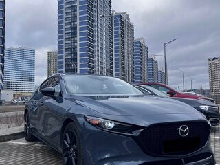 2021 Mazda 3 IV (BP), серый, 2262679 рублей, вид 2