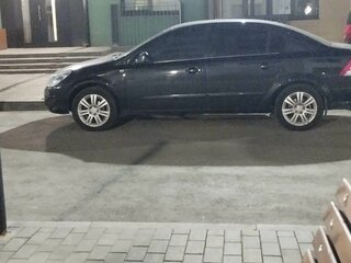 2011 Opel Astra H Рестайлинг, чёрный, 550000 рублей, вид 3
