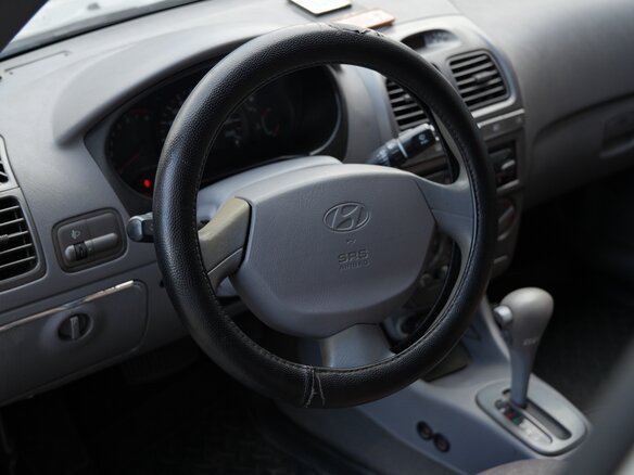 2005 Hyundai Accent ТагАЗ II, серебристый, 250000 рублей - вид 18