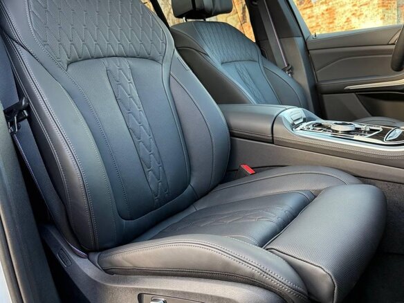 2025 BMW X5 40d IV (G05/G18) Рестайлинг, белый, 17000000 рублей - вид 14