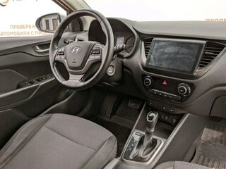 2018 Hyundai Solaris II, серый, 1100000 рублей, вид 5