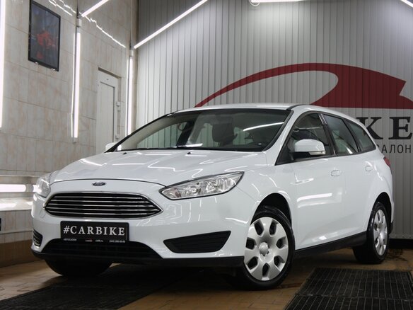 2017 Ford Focus III Рестайлинг, белый - вид 15