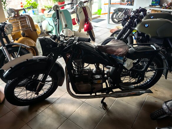 1951 BMW R 35, чёрный, 650000 рублей - вид 4