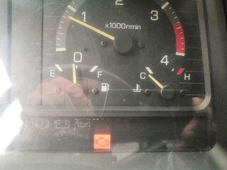 2002 Mitsubishi Minicab, белый, 900000 рублей, вид 2