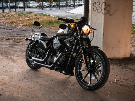 2019 Harley-Davidson Sportster 883, зелёный, 800000 рублей, вид 2
