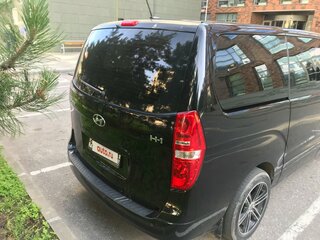 2016 Hyundai H-1 II Рестайлинг, чёрный, 2300000 рублей, вид 4