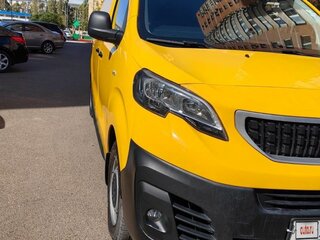 2020 Peugeot Expert III, жёлтый, 3850000 рублей, вид 3