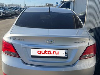 2015 Hyundai Solaris I Рестайлинг, серебристый, 800000 рублей, вид 3