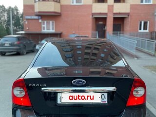 2008 Ford Focus II Рестайлинг, чёрный, 600000 рублей, вид 4