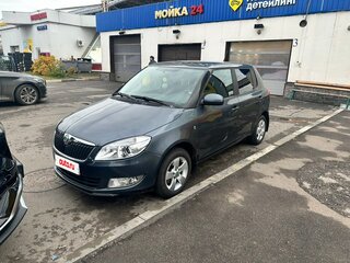 2011 Skoda Fabia II Рестайлинг, серый, 474000 рублей, вид 1