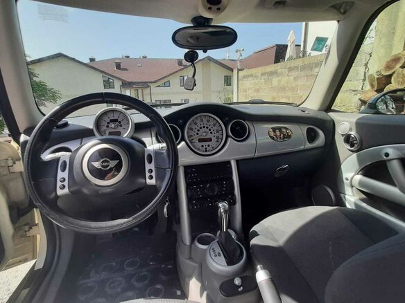 2004 Mini Hatch Cooper I (R50), белый, 665000 рублей - вид 11