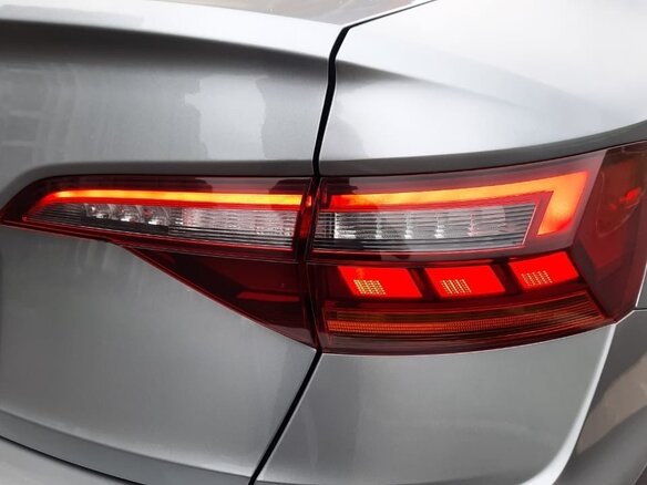 2020 Volkswagen Jetta VII, серый, 2400000 рублей - вид 5