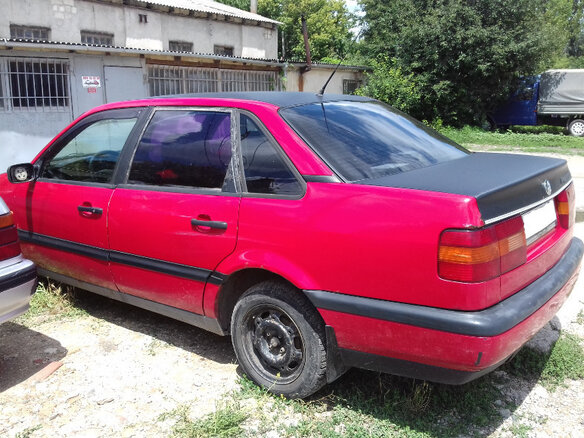 1994 Volkswagen Passat B4, красный, 200000 рублей - вид 3