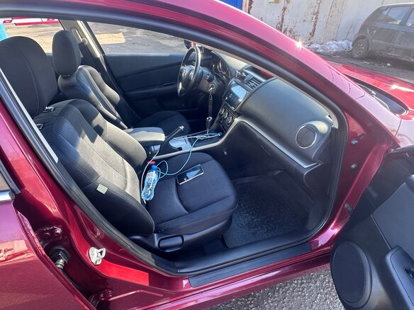 2010 Mazda 6 II (GH) Рестайлинг, красный, 810000 рублей - вид 11