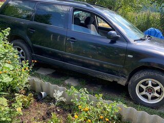 2000 Volkswagen Passat B5, чёрный, 400000 рублей, вид 3