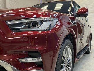 2021 Infiniti QX80 I Рестайлинг 2, красный, 6500000 рублей, вид 3