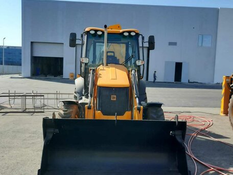 2025 JCB 3CX, 9600000 рублей, вид 1