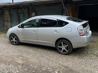 2008 Toyota Prius II Рестайлинг (XW20), серый, 650000 рублей, вид 3