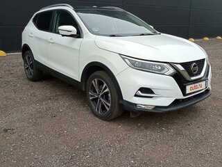 2018 Nissan Qashqai II Рестайлинг, белый, 1700000 рублей, вид 2