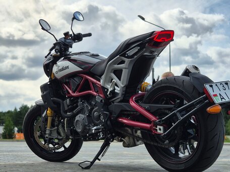 2021 Indian FTR 1200, пурпурный, 1477496 рублей, вид 5