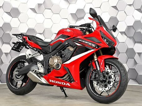 2021 Honda CBR 650R, красный, 899000 рублей, вид 1