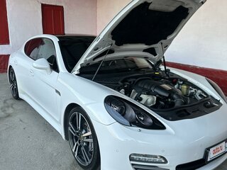 2011 Porsche Panamera 4 I, белый, 2700000 рублей, вид 5