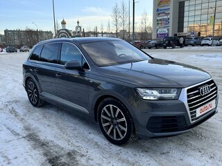 2016 Audi Q7 II (4M), серый, 3990000 рублей, вид 3